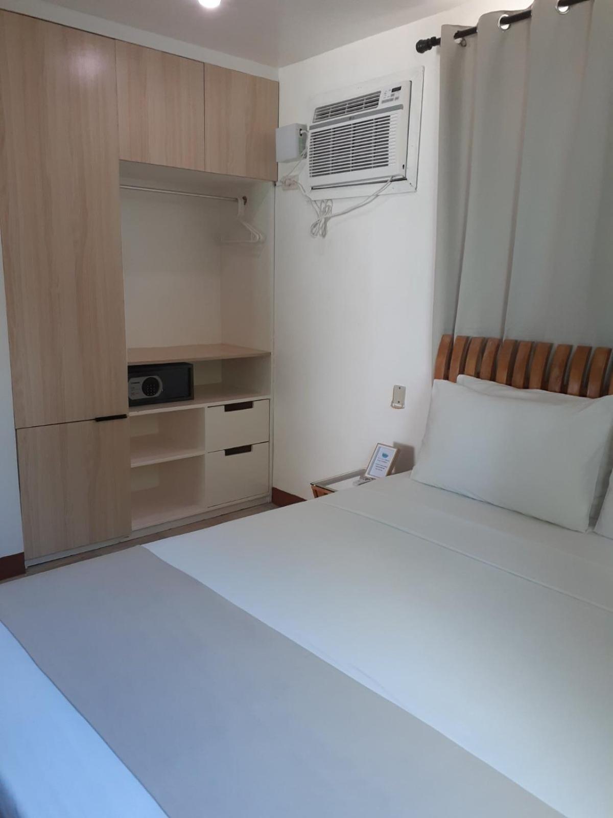 Bluewaves Beach House Balabag  Dış mekan fotoğraf