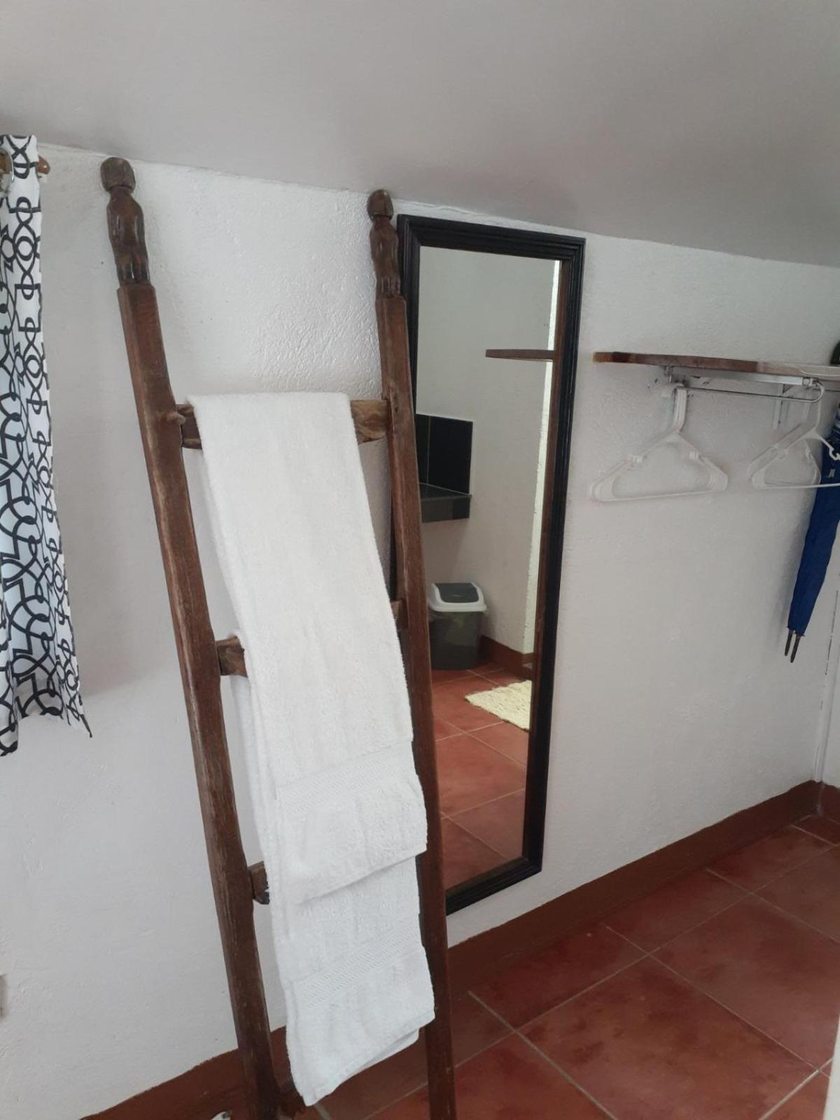 Bluewaves Beach House Balabag  Dış mekan fotoğraf