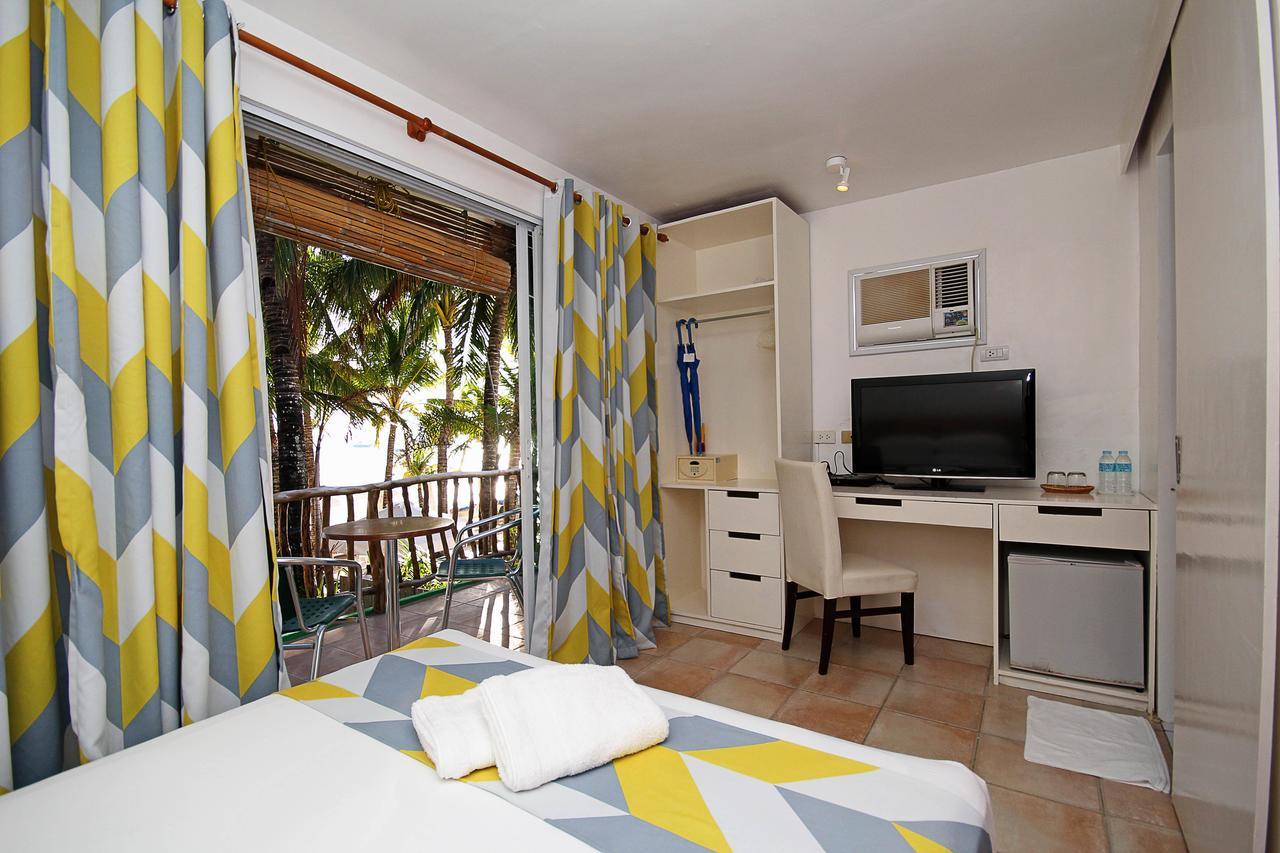 Bluewaves Beach House Balabag  Dış mekan fotoğraf